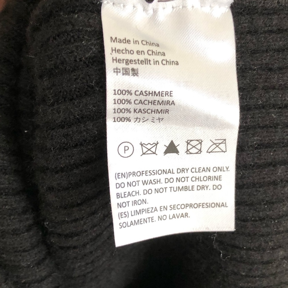 Black ribbed cashmere turtleneck sweater - Picture 11 of 14